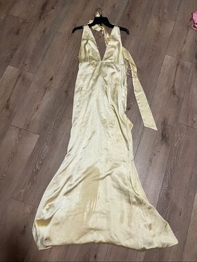 Windsor Satin Halter Maxi Dress in Pale Yellow. Only wore once! Silk dress.